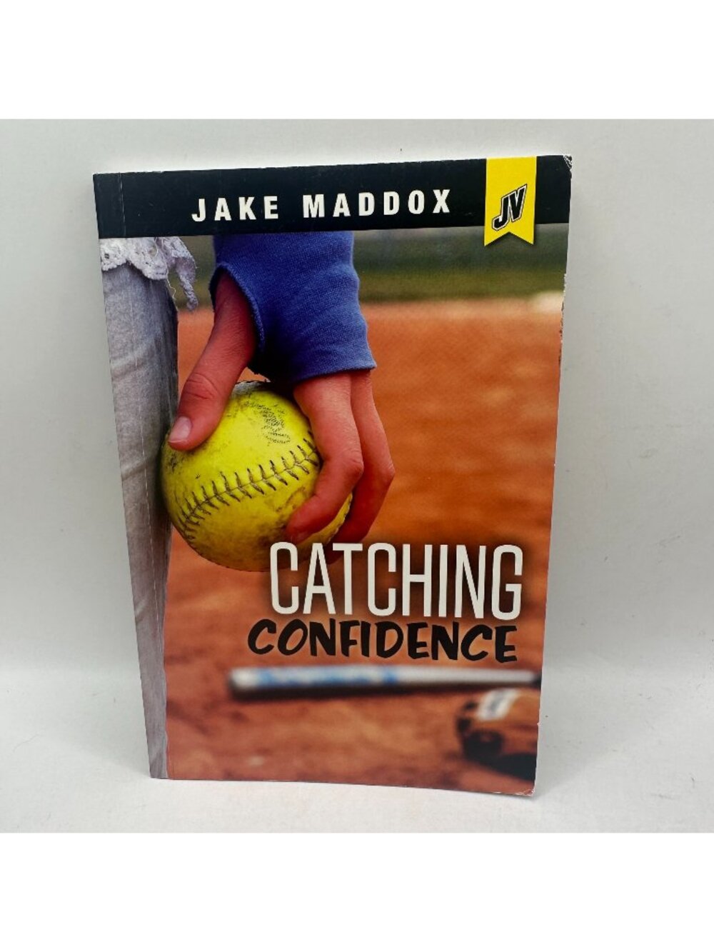 Catching Confidence Jake Maddox 2015 Paperback Sports Fiction Like New